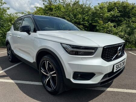 VOLVO XC40 1.5h T5 Twin Engine Recharge 10.7kWh R-Design Auto Euro 6 (s/s) 5dr