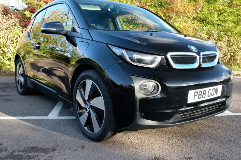 BMW I3