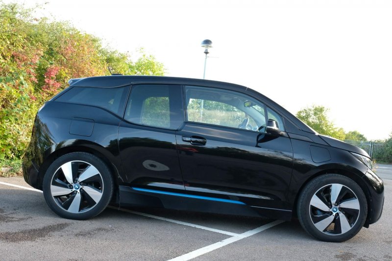 BMW I3